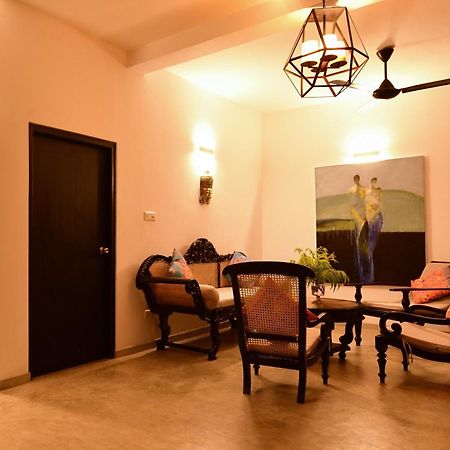 Tropical House - Jungleside Villa Хиккадува Номер фото